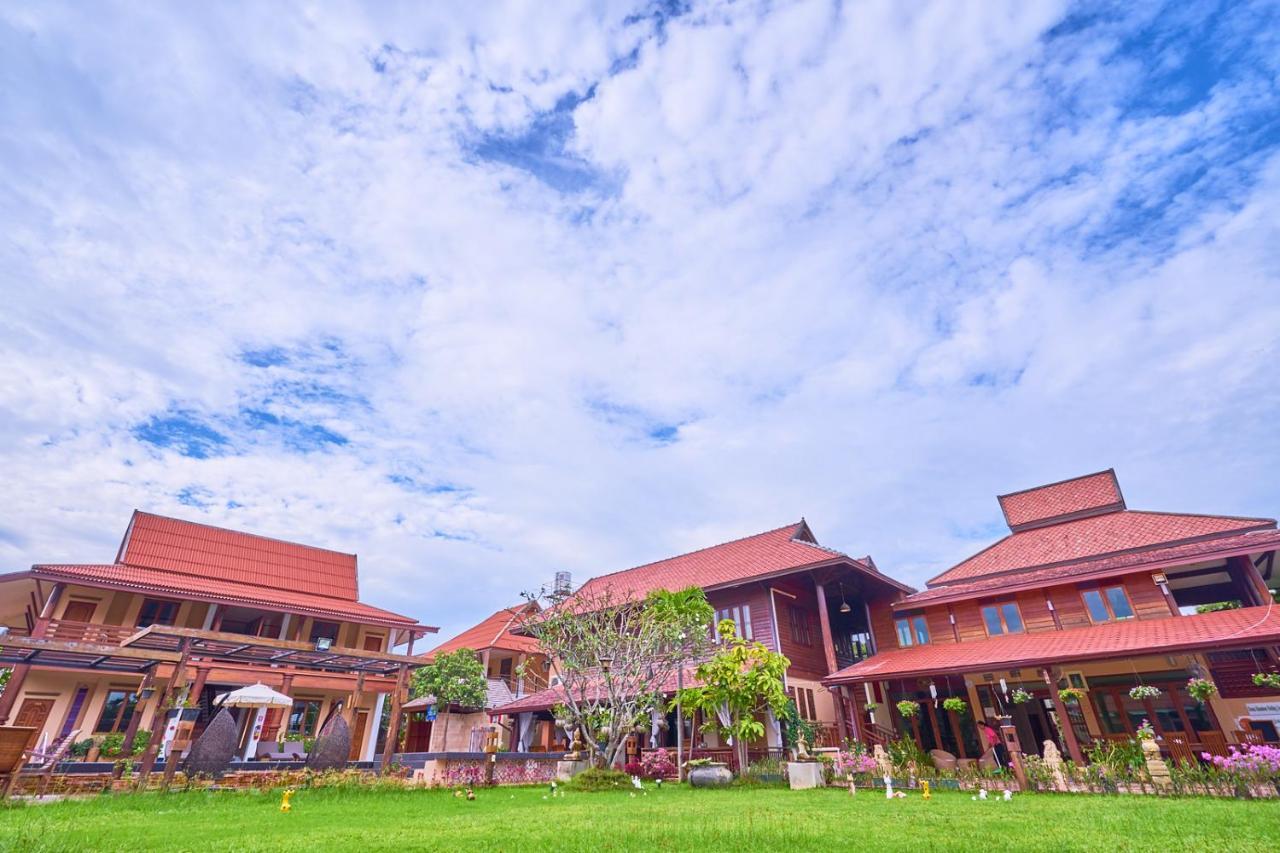 Mina Garden Villa Resort Chiang Mai Exterior foto