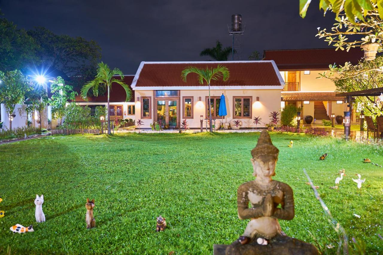 Mina Garden Villa Resort Chiang Mai Exterior foto